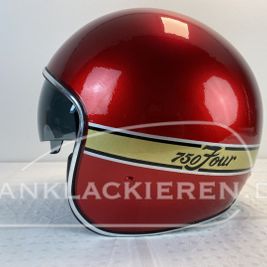 Helm cb 750.