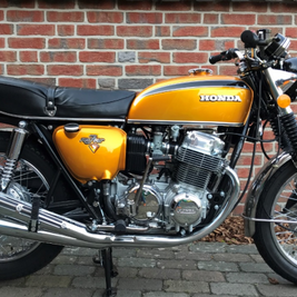 Honda cb 750 K2