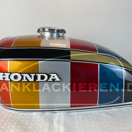 Honda cb750 demo k2.jpg