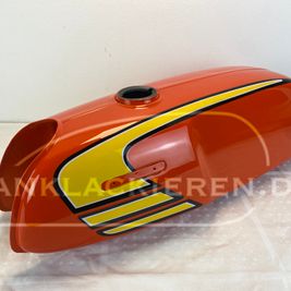 Honda ss50 shiny orange
